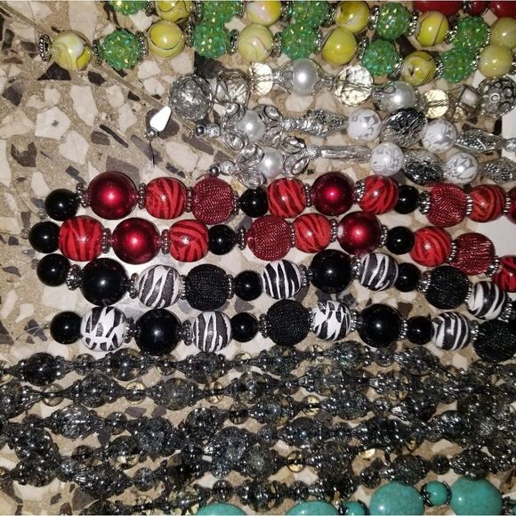 One DIY jewelry making bead strand - Picture 4 of 4